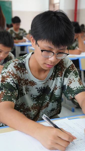 【快(kuài)訊】立足新起點，啓航新征程——2024級新生(shēng)入學考試系列工(gōng)作(zuò)圓滿完成