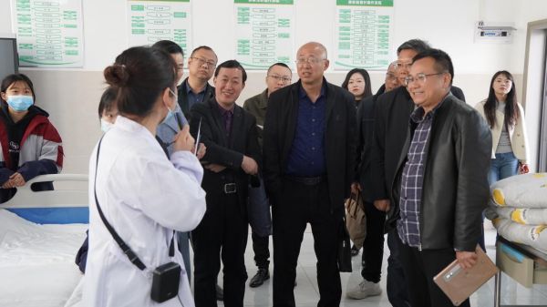 株洲鐵(tiě)航衛生(shēng)學校(xiào)迎來(lái)市(shì)教育科(kē)學研究院2024年(nián)上(shàng)學期教學視(shì)導