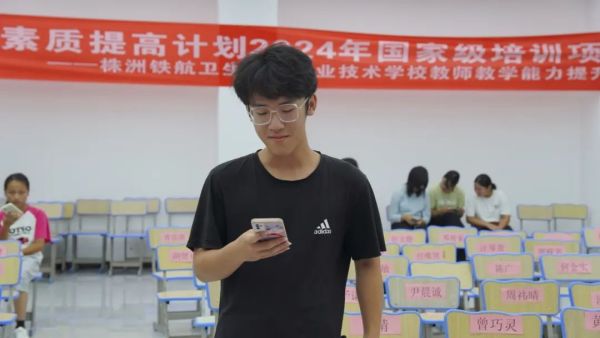 【回顧】唱(chàng)響青春·律動未來(lái)丨校(xiào)園十佳歌(gē)手大(dà)賽初賽圓滿落幕！