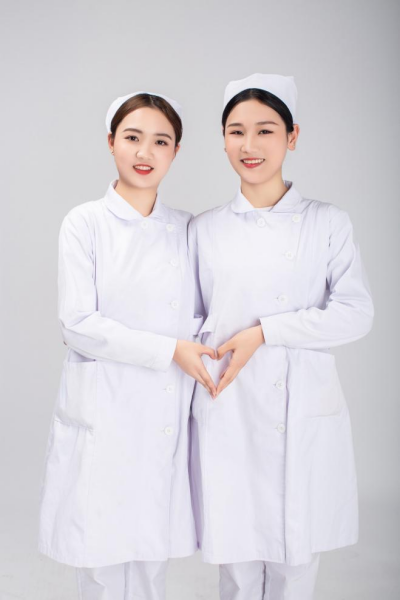 我校(xiào)護理(lǐ)專業(yè)人(rén)才培養方案