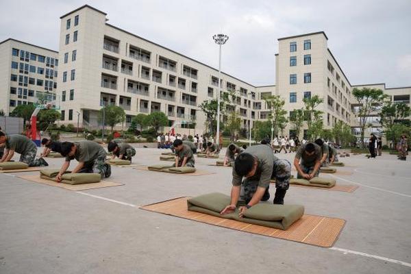 國(guó)防特色教育中心