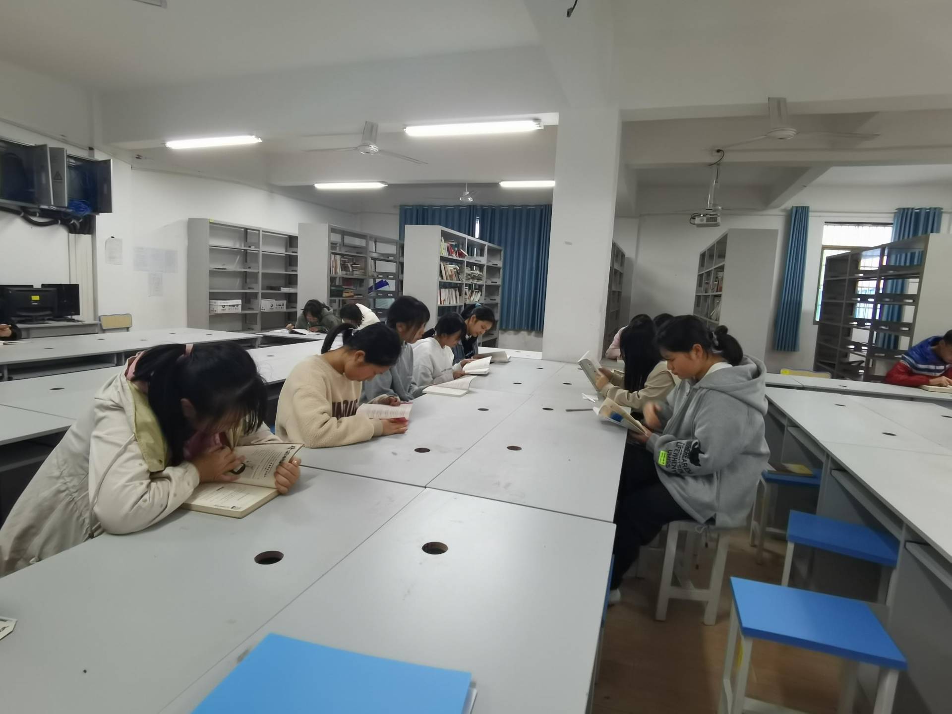 文(wén)學社